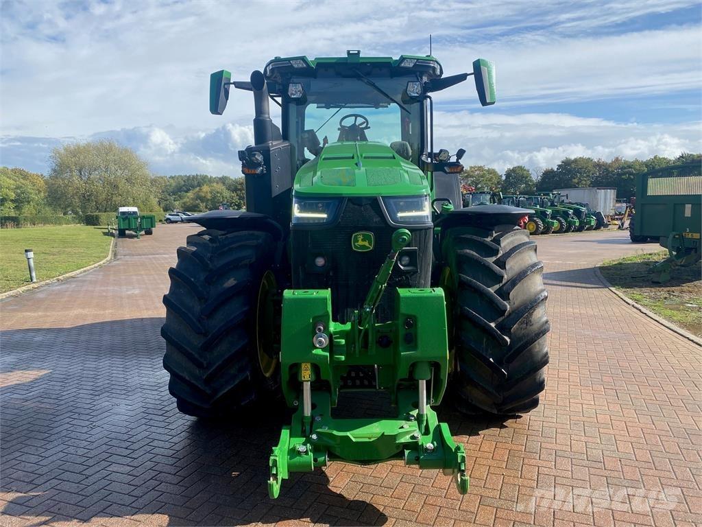John Deere 8R370 Traktoriai