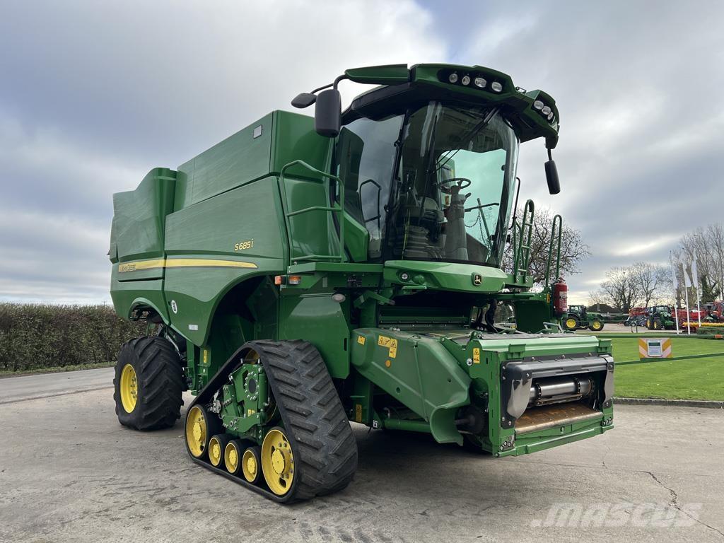 John Deere S685I Derliaus nuėmimo kombainai