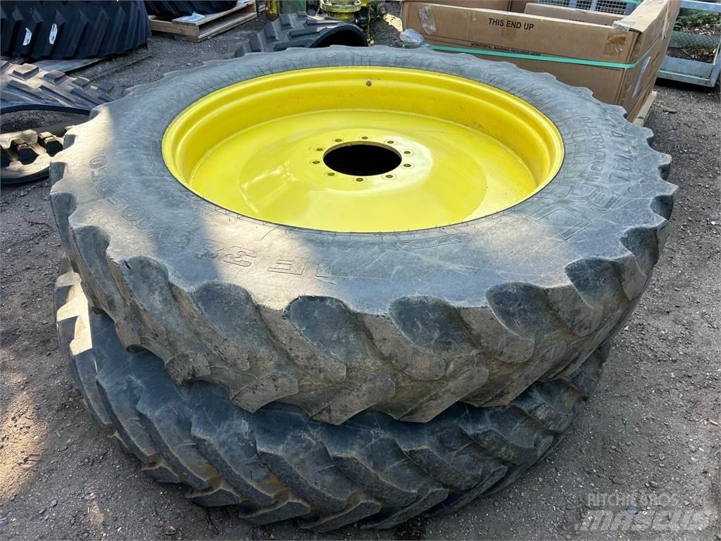 John Deere TYRES Žemės ūkis - Kita