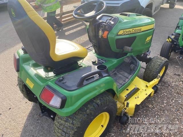 John Deere X750 Traktoriai