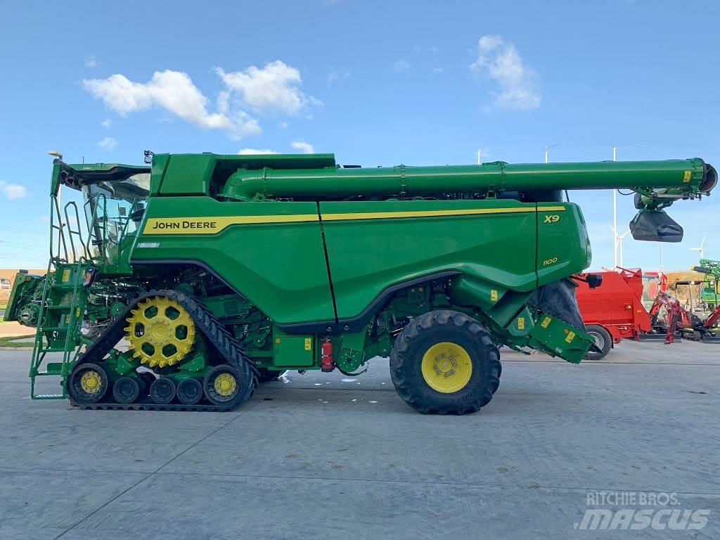 John Deere X91100 Derliaus nuėmimo kombainai