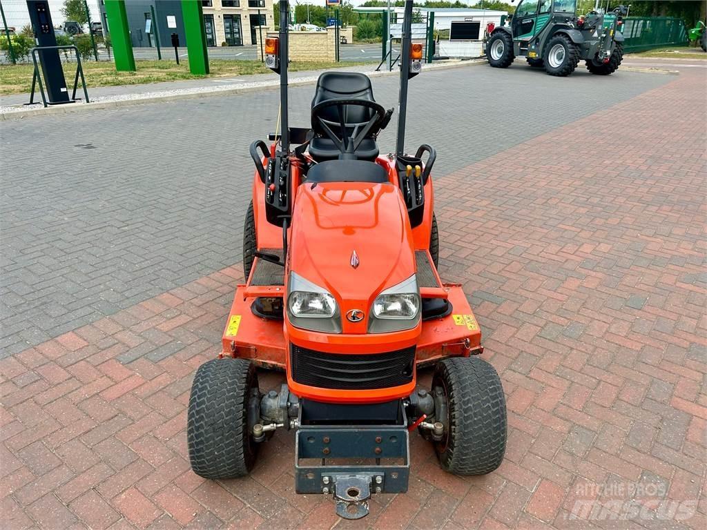 Kubota BX2350 Naudoti kompaktiški traktoriai