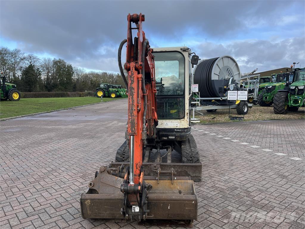 Kubota U25-3A Vikšriniai ekskavatoriai