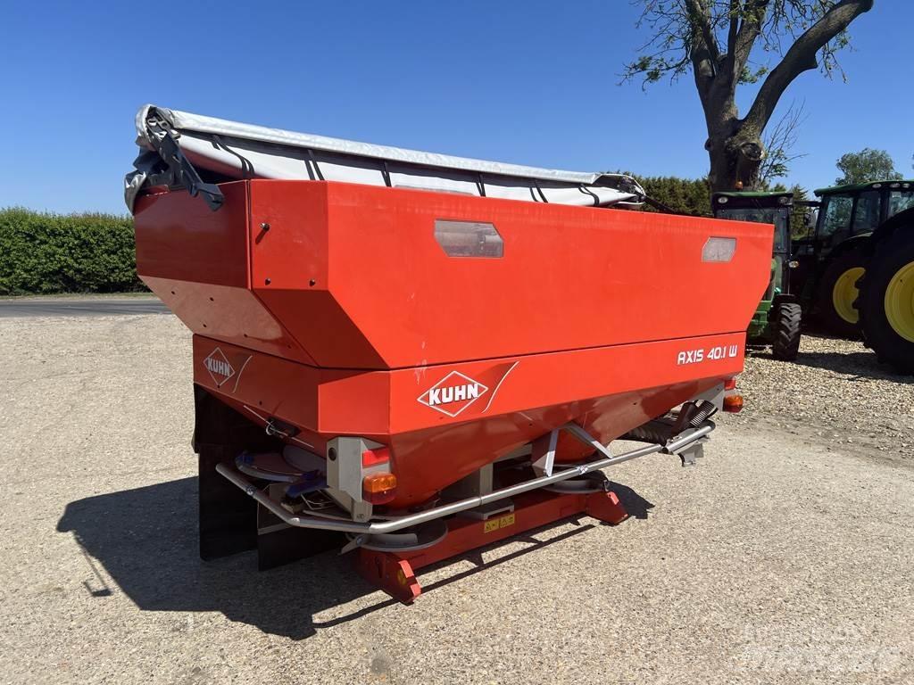 Kuhn AXIS 40.1WT Mineralinių trąšų barstytuvai