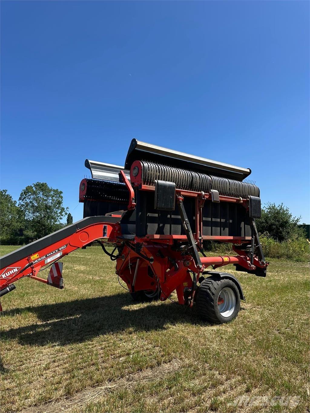 Kuhn MERGEMAXX950 Ganyklų šienapjovės / rėžtuvės