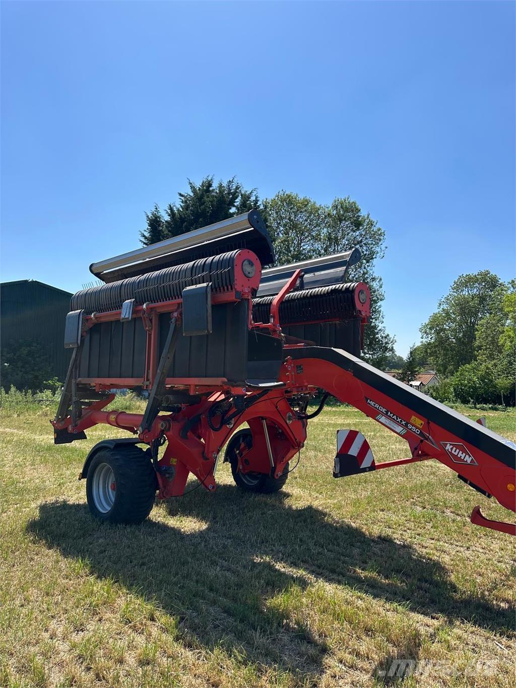 Kuhn MERGEMAXX950 Ganyklų šienapjovės / rėžtuvės