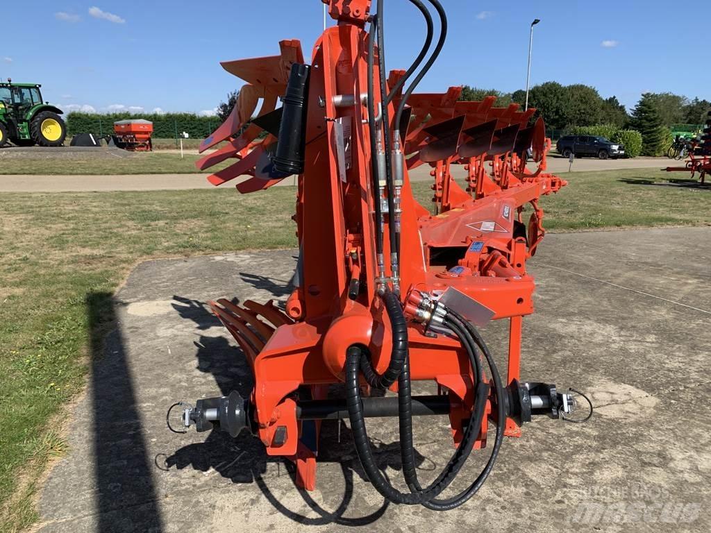 Kuhn MM153 Apverčiamieji plūgai