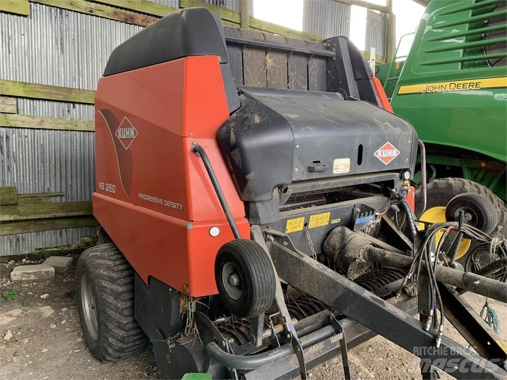 Kuhn VB 2160 Stačiakampių ryšulių presai