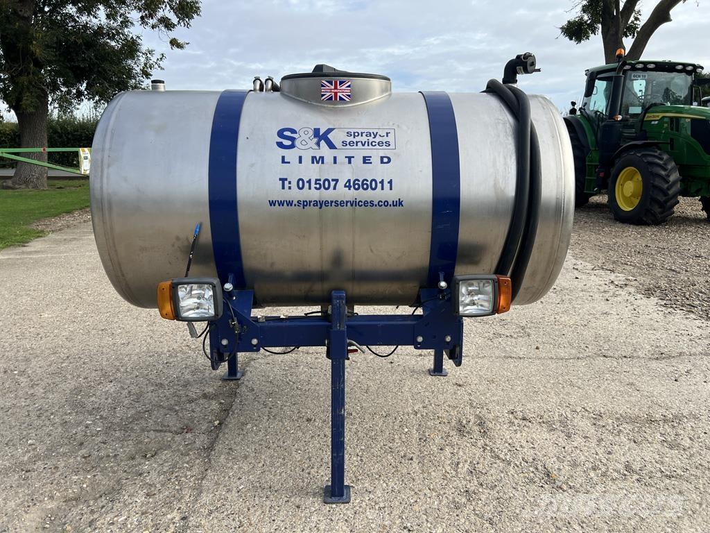  NITRO BAR Mineralinių trąšų barstytuvai