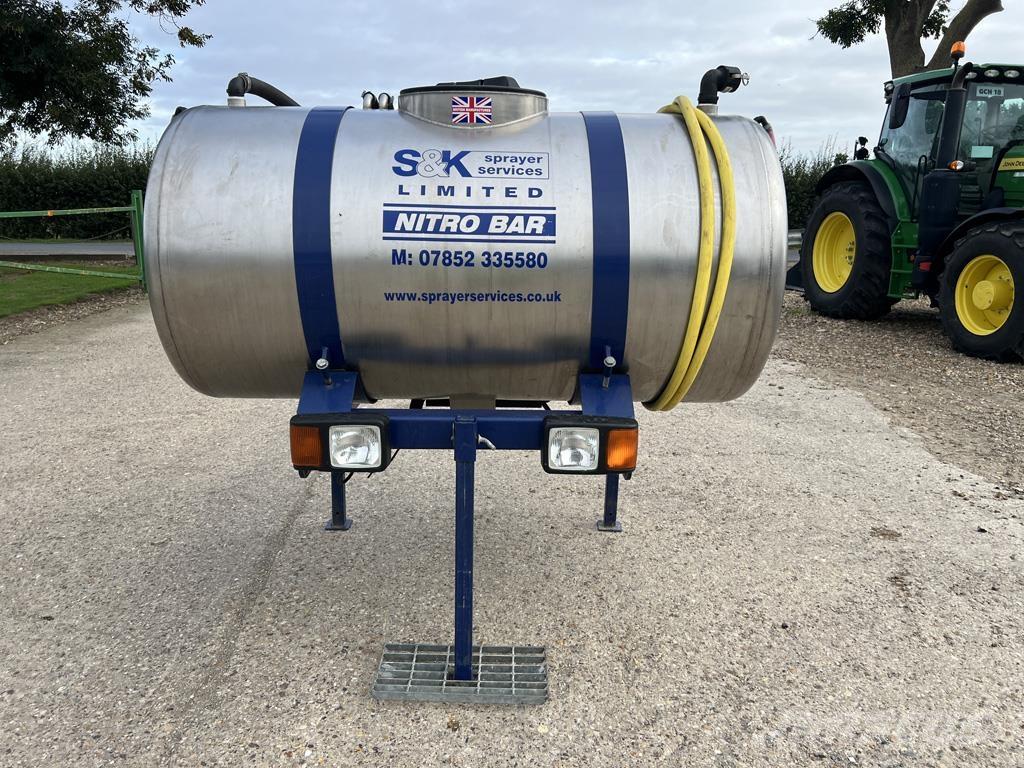  NITRO BAR Mineralinių trąšų barstytuvai