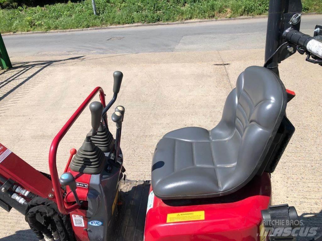 Yanmar SV08-1C Vidutinės galios ekskavatoriai 7-12 t