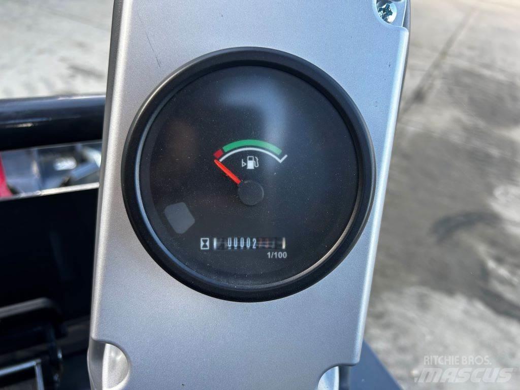 Yanmar SV15VT Vidutinės galios ekskavatoriai 7-12 t