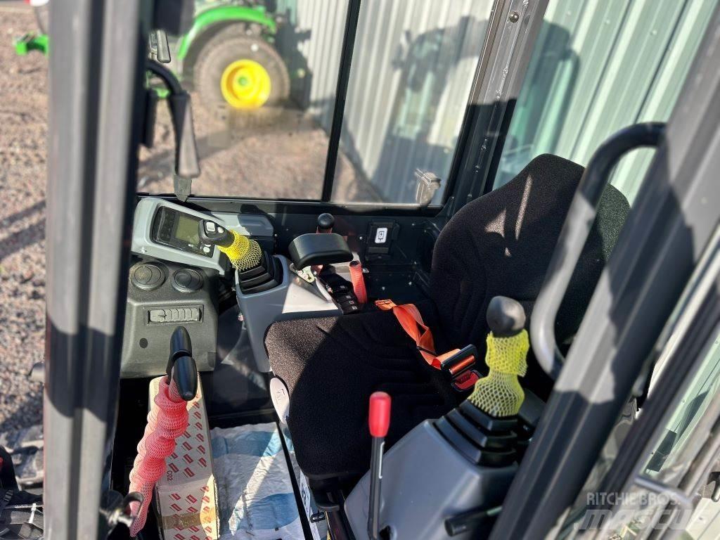 Yanmar VIO26-6 Vidutinės galios ekskavatoriai 7-12 t