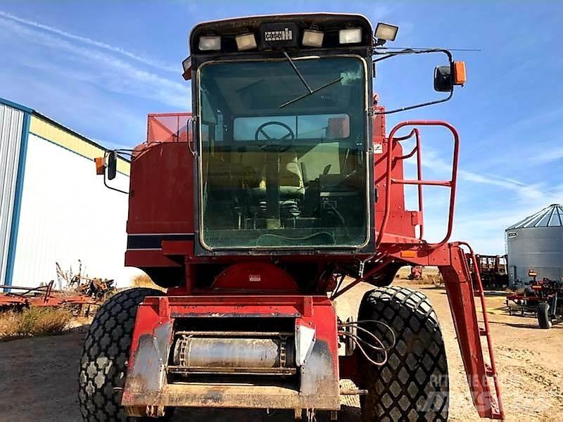 Case IH 1660 Derliaus nuėmimo kombainai