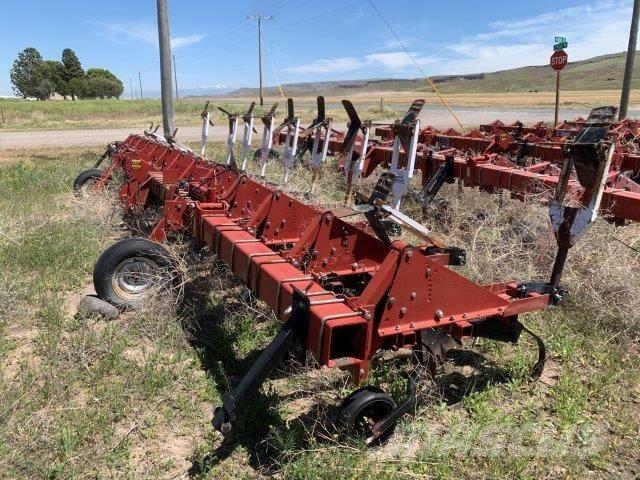 Case IH 1820 Vagų purentuvai