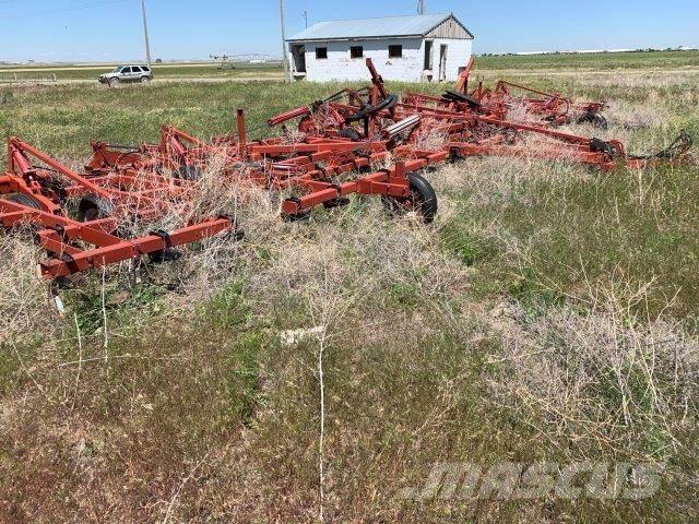 Case IH 4300 Sunkiosios lauko akėčios