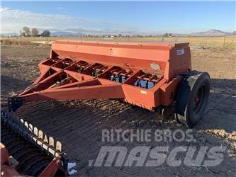 Case IH 5300 Kita sėjamoji technika ir jų priedai