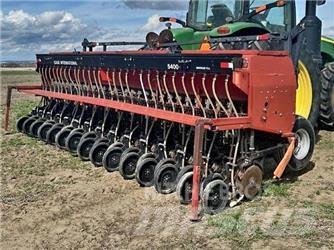 Case IH 5400 Kita sėjamoji technika ir jų priedai