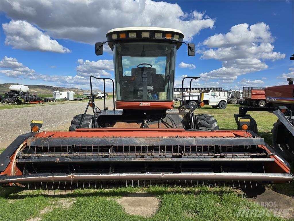 Hesston 8450 Pradalges formuojantys padargai
