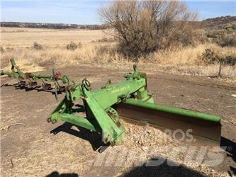John Deere  Sunkiosios lauko akėčios
