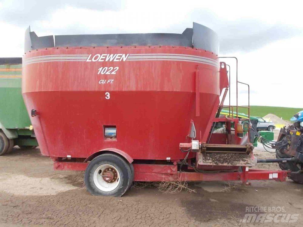  Loewen 1022 Pašarų maišytuvai-dalytuvai