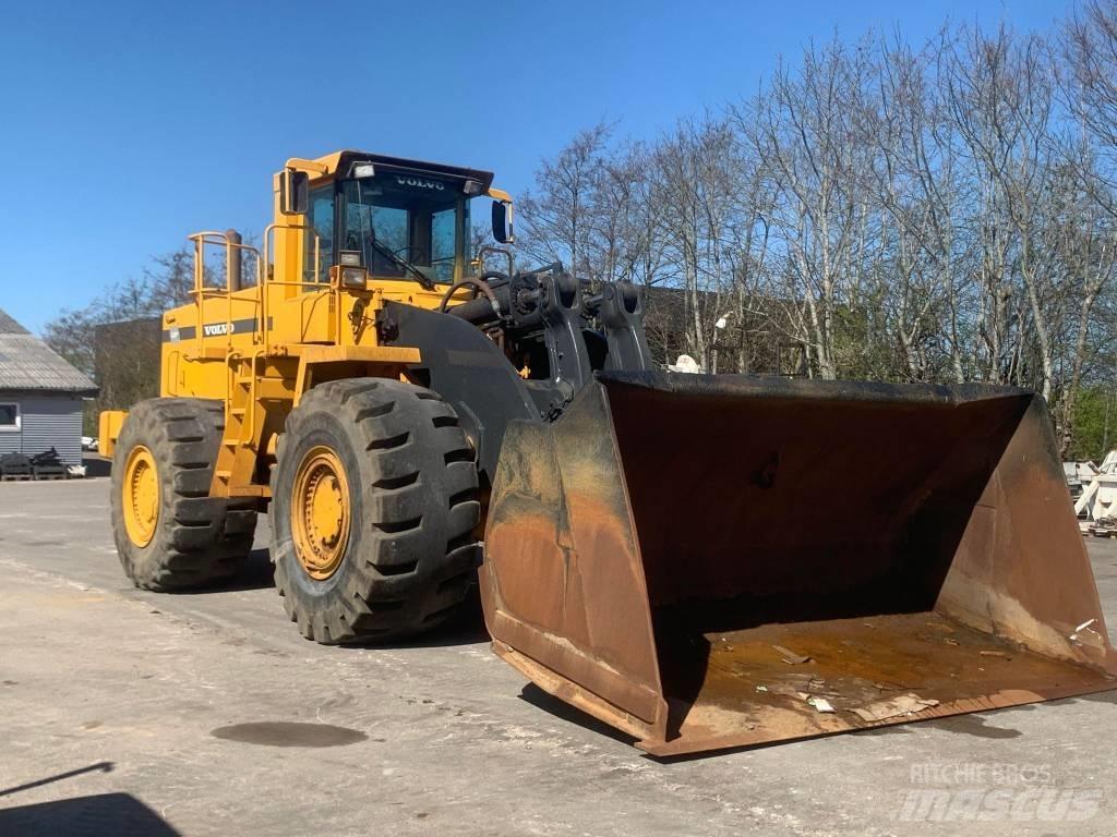 Volvo L330C Naudoti ratiniai krautuvai