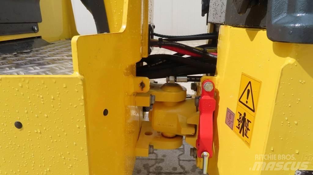 Bomag BW80 AD-5 Porinių būgnų volai