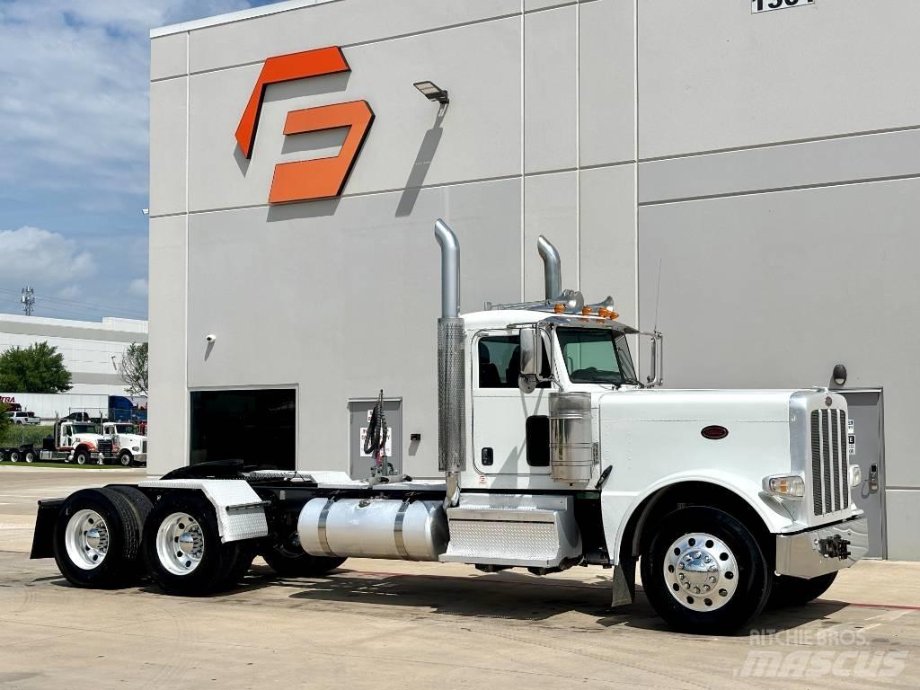 Peterbilt 389 Naudoti vilkikai