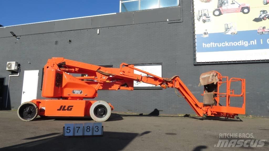 JLG E400AJPN Alkūniniai keltuvai
