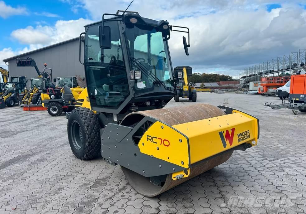 Wacker Neuson RC 70 Kiti volai
