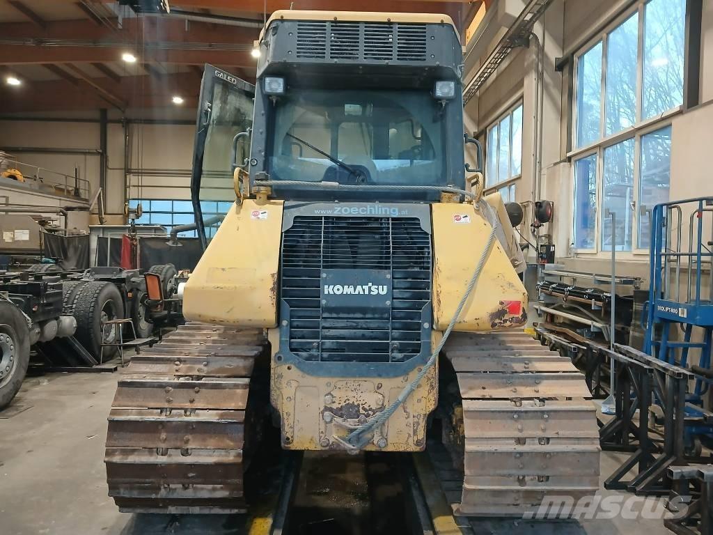Komatsu D 51 PX-22 Vikšriniai buldozeriai