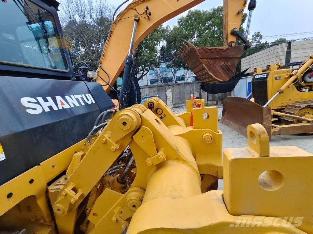 Shantui SD 22 Vikšriniai buldozeriai