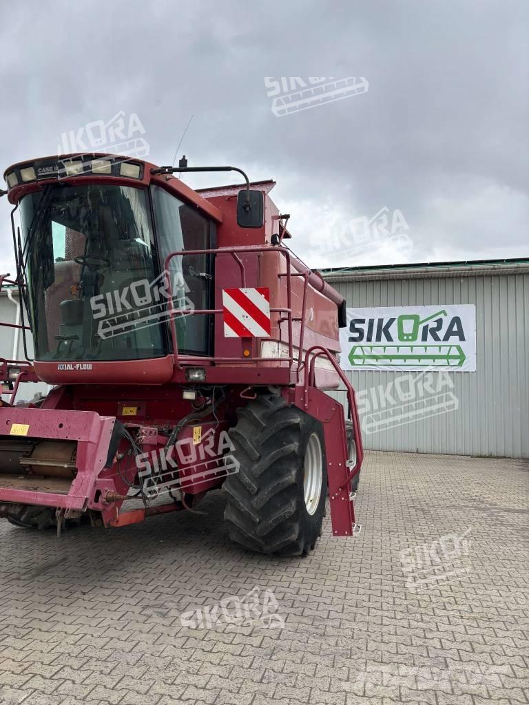 Case IH 2388 Derliaus nuėmimo kombainai