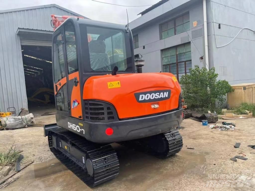 Doosan DH 60-7 Mini ekskavatoriai < 7 t