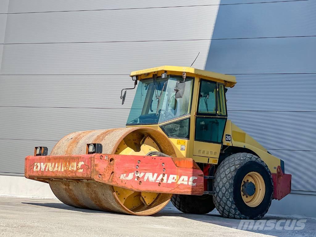 Dynapac CA302D Vieno būgno volai