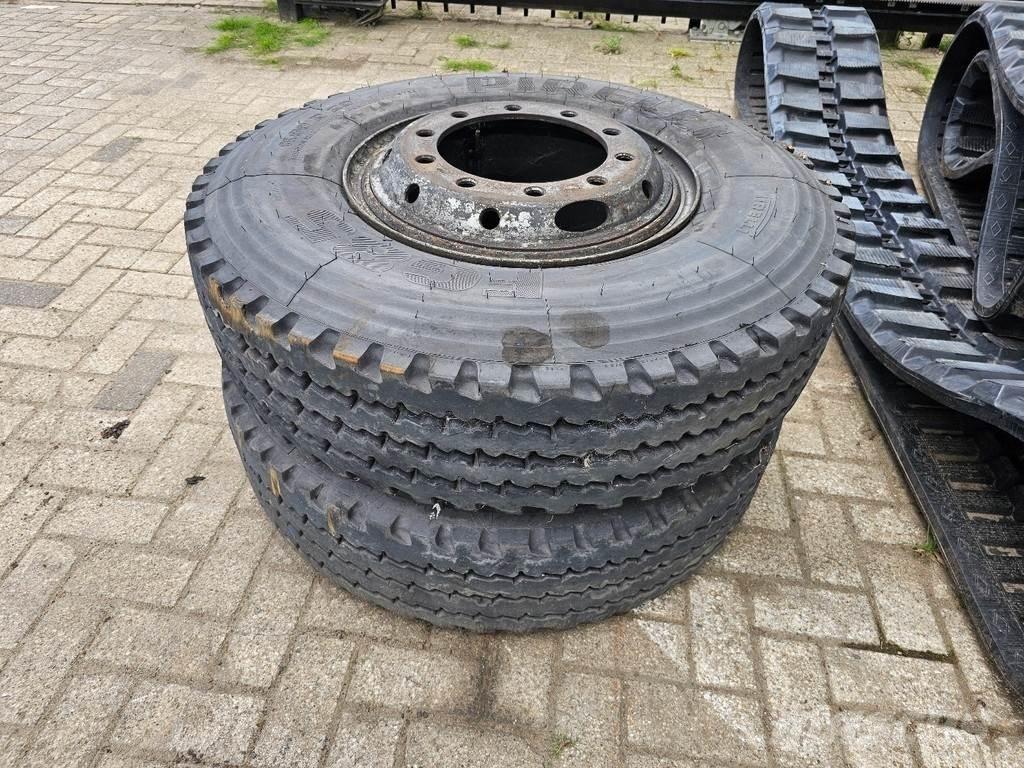 Liebherr A914 Ratiniai ekskavatoriai