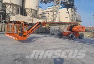 JLG 860 SJ Teleskopiniai keltuvai