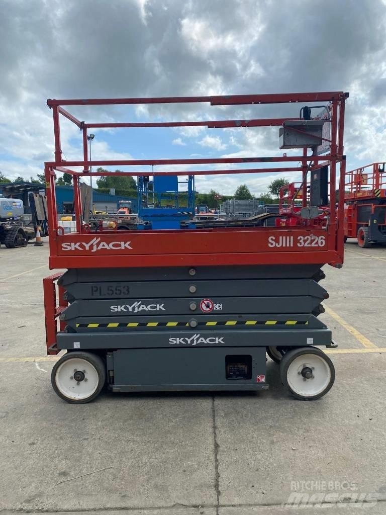 SkyJack SJ 3226 Žirkliniai keltuvai