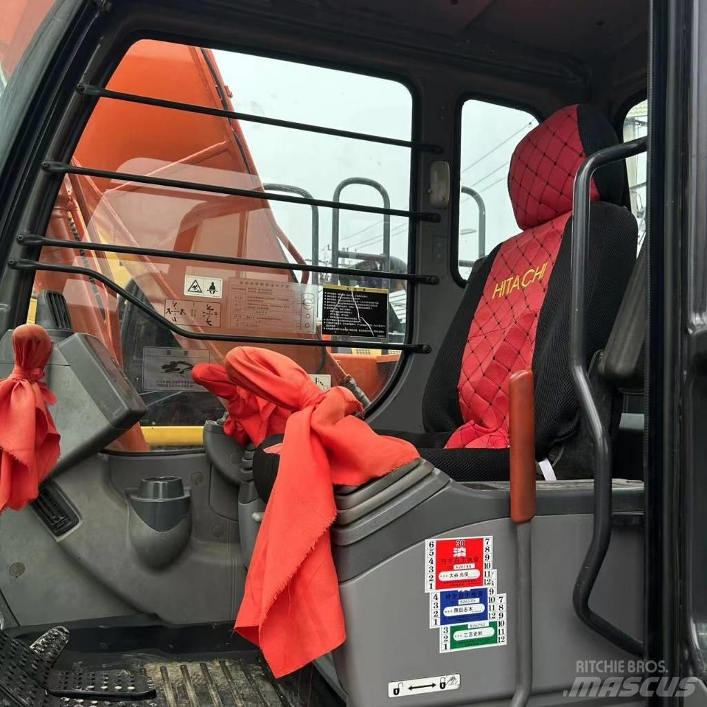 Hitachi ZX 120 Vikšriniai ekskavatoriai