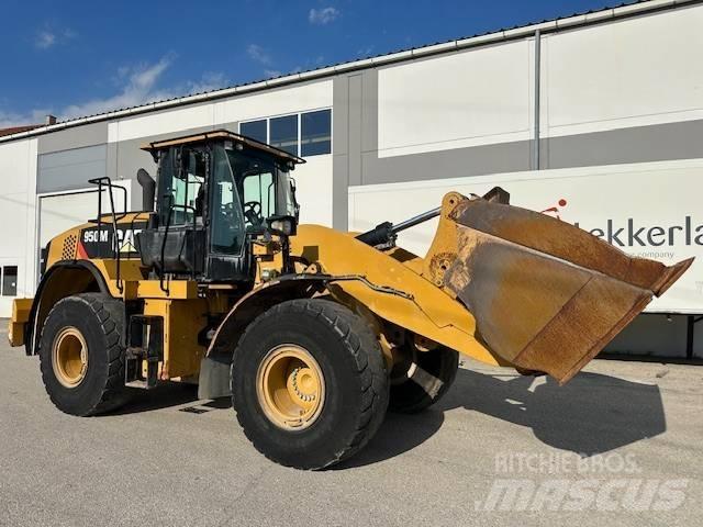 CAT 950M Naudoti ratiniai krautuvai
