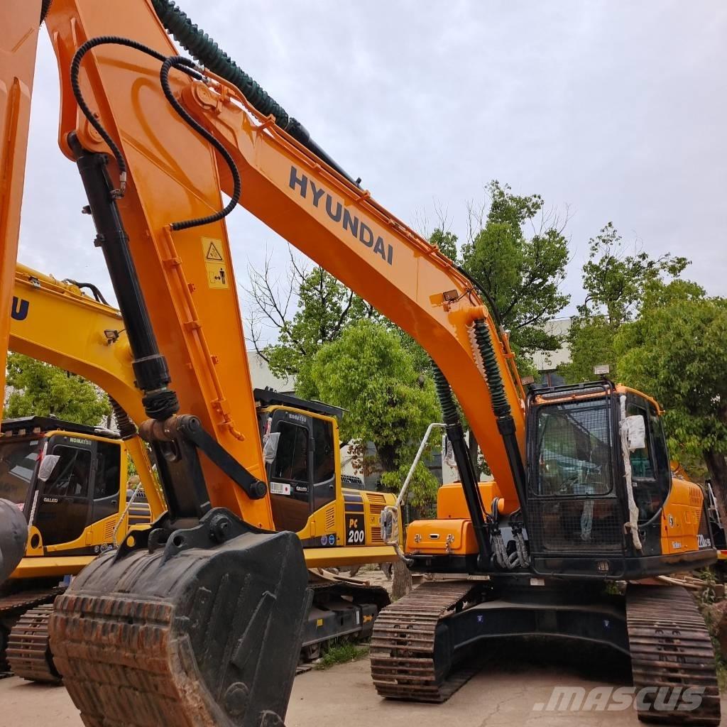 Hyundai 225LC-9T Vikšriniai ekskavatoriai