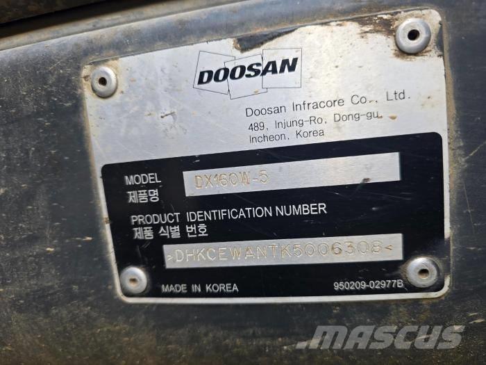 Doosan DX 140 W-5 Ratiniai ekskavatoriai