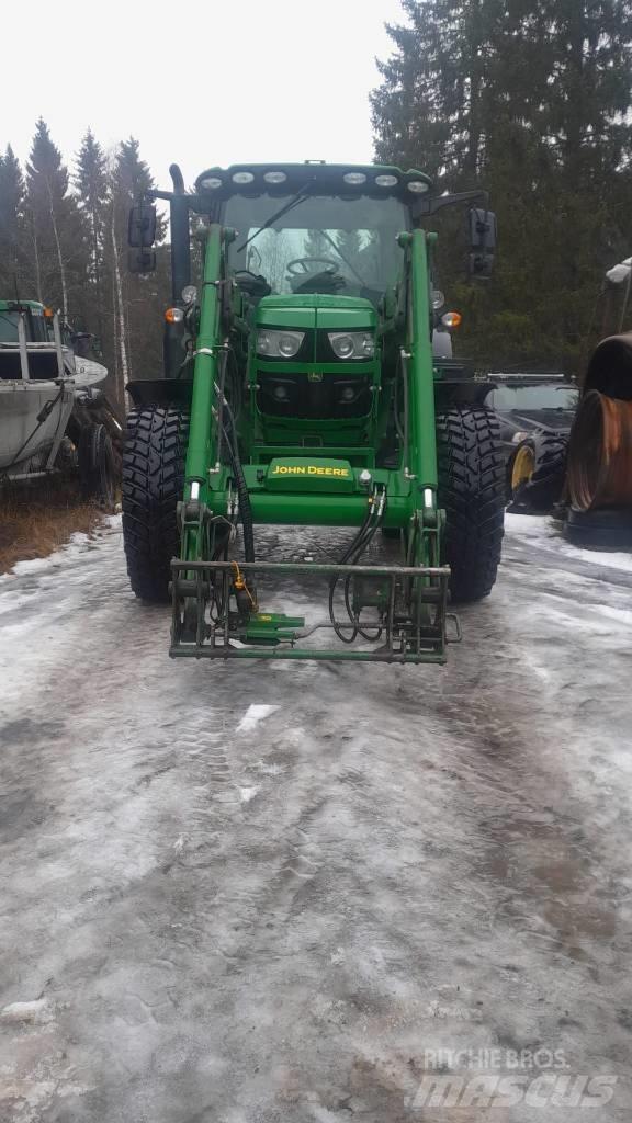 John Deere 6130R Traktoriai