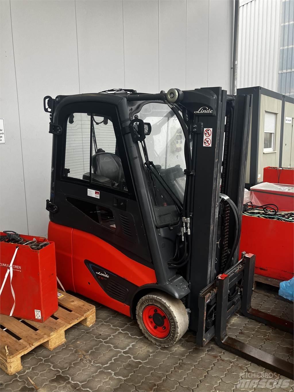 Linde E16C Elektriniai šakiniai krautuvai