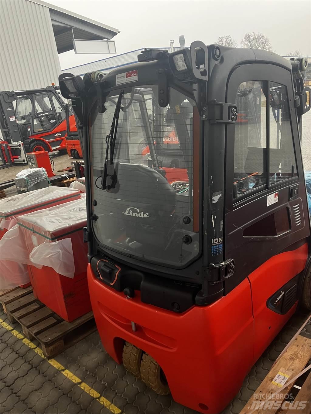 Linde E16C Elektriniai šakiniai krautuvai