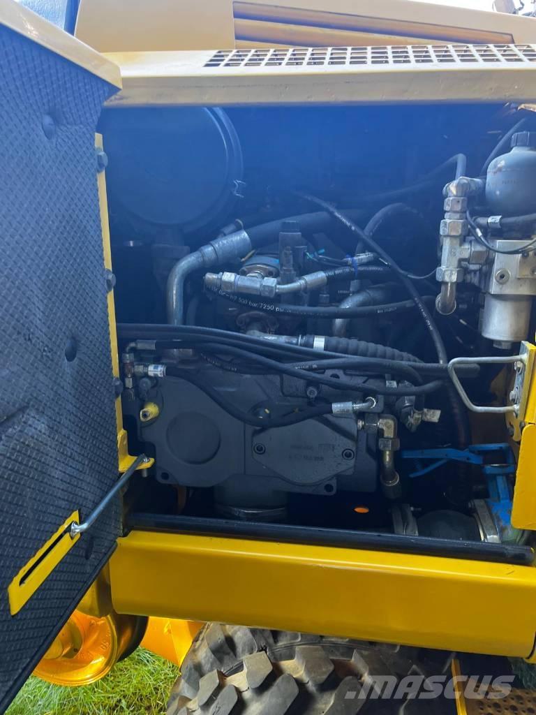 Liebherr A 900 C ZW Ratiniai ekskavatoriai