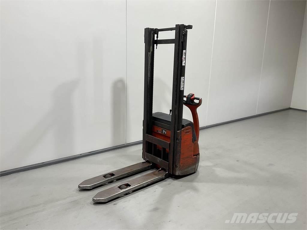 Linde L12 Savaeigiai rietuvai