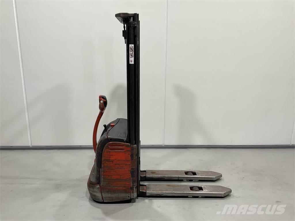 Linde L12 Savaeigiai rietuvai