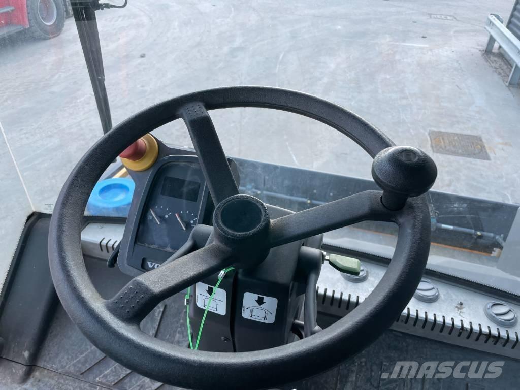 Volvo DD105 Porinių būgnų volai