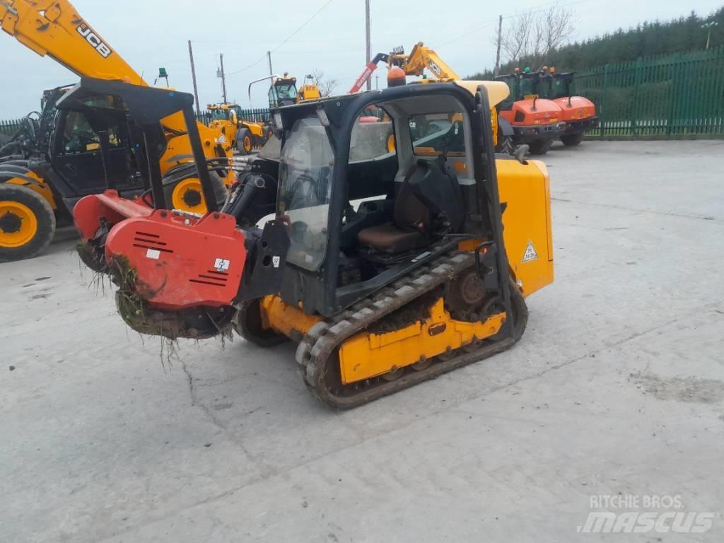 JCB 190 T Kompaktinių traktorių priedai